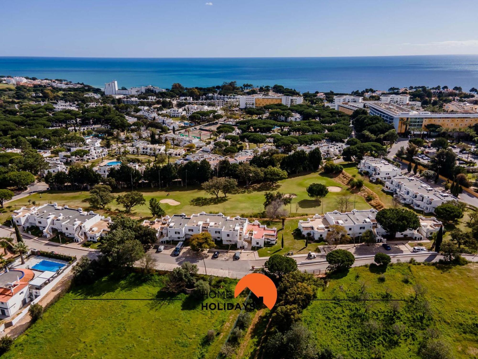 #174 T2 Em Zona Tranquila By Home Holidays Apartment Albufeira